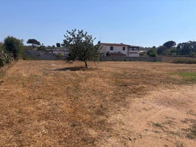 Terreno in vendita a La Cogna, Aprilia