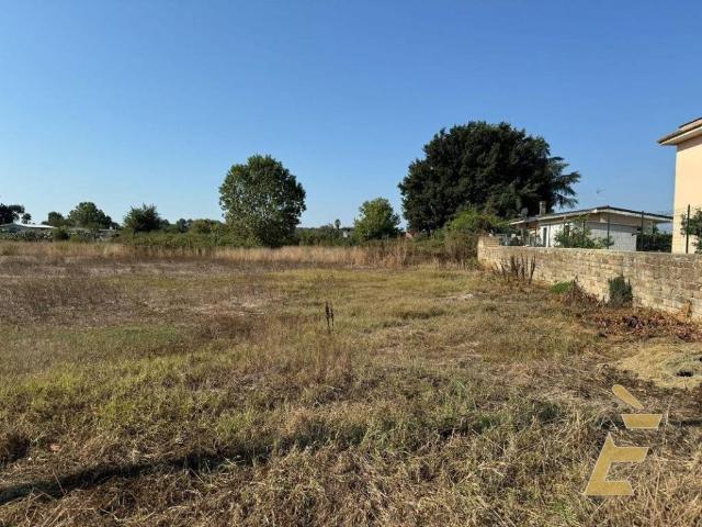 Terreno in vendita a Aprilia, Lazio