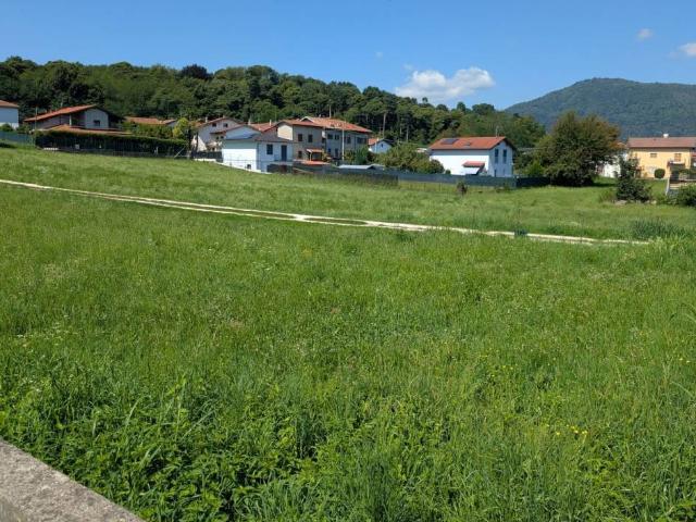 Terreno in vendita a Comunità Montana del Piambello, Arcisate