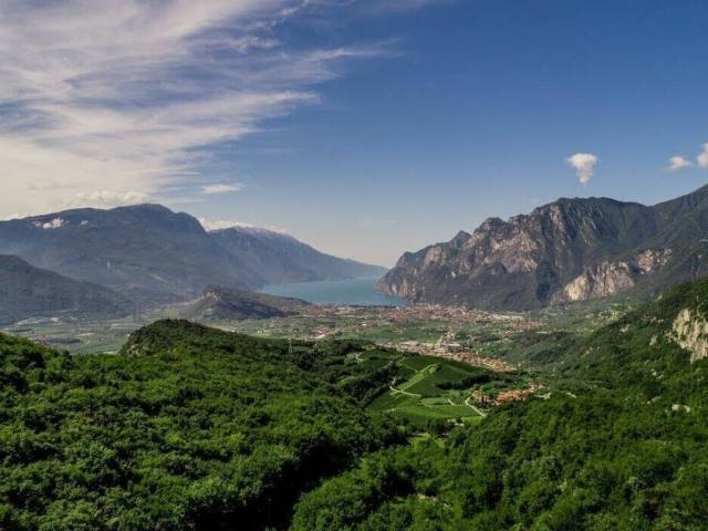 Terreno in vendita a Comunità Alto Garda e Ledro, Arco