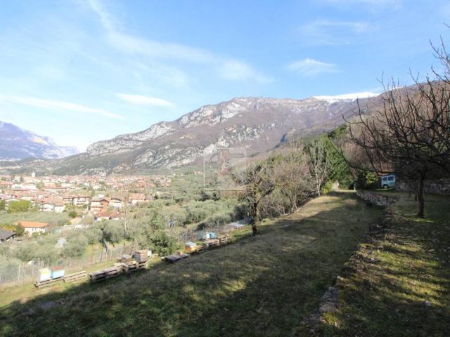 Terreno in vendita a Comunità Alto Garda e Ledro, Arco