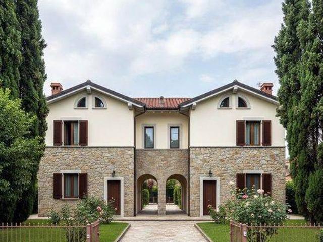 Terreno in vendita a Arcugnano, Veneto