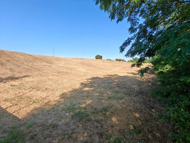 Terreno in vendita a Madonnina, Ardea