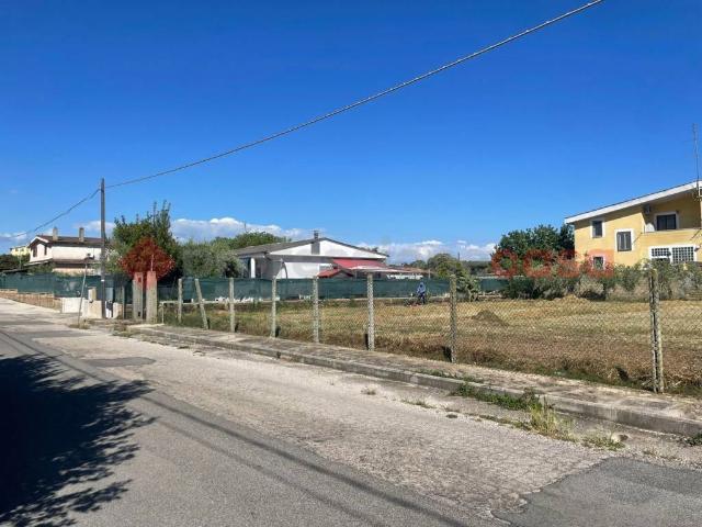 Terreno in vendita a Nuova Florida, Roma Capitale
