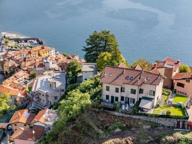 Terreno in vendita a Argegno, Lombardia