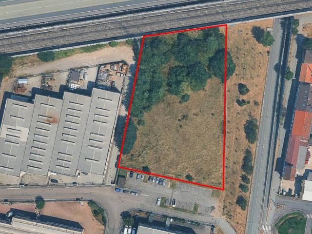 Terreno in vendita a Arluno, Milano