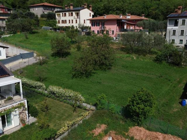Terreno in vendita a Arquà Petrarca, Veneto