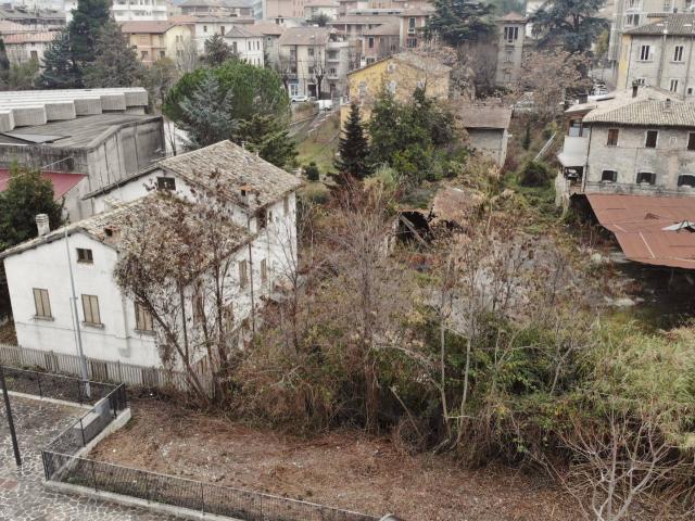 Terreno in vendita a Porta Maggiore, Marche