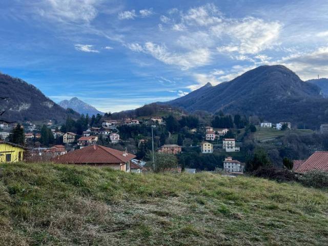 Terreno in vendita a Scarenna, Asso