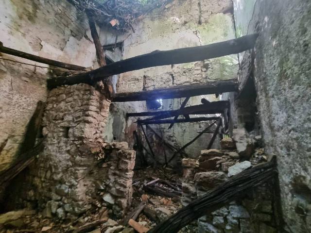 Terreno in vendita a Atripalda, Campania