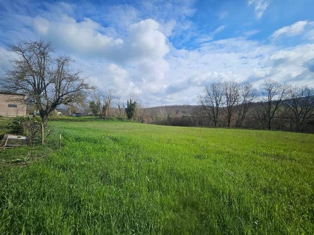 Terreno in vendita a Attigliano, Umbria