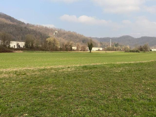 Terreno in vendita a Attimis, Friuli-Venezia Giulia