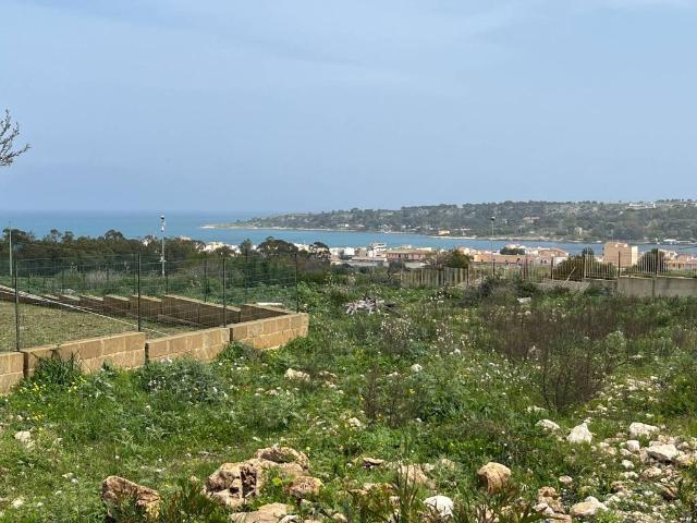 Terreno in vendita a Augusta, Sicilia