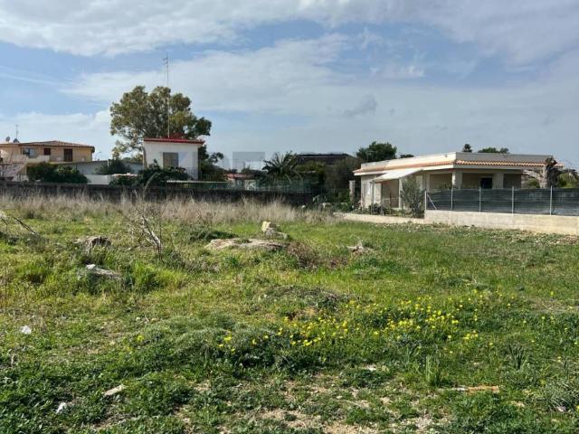 Terreno in vendita a Augusta, Sicilia