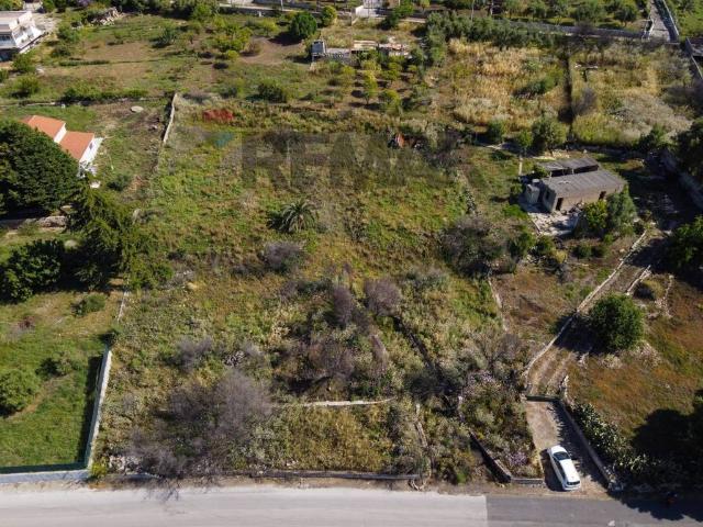 Terreno in vendita a Augusta, Sicilia