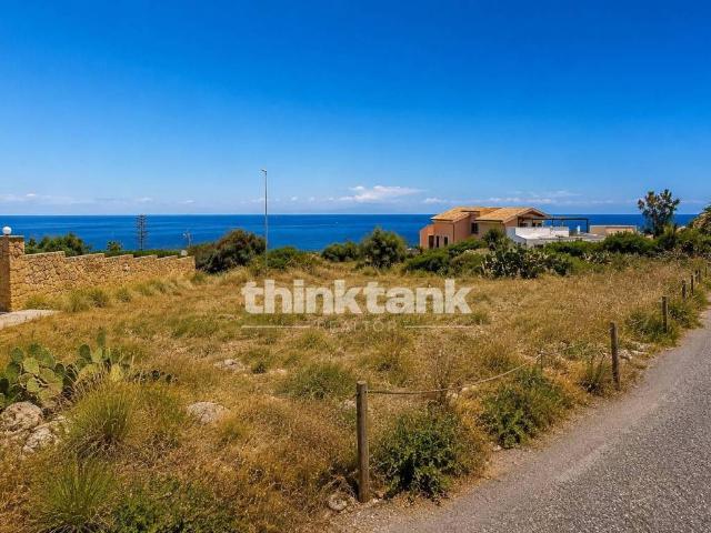 Terreno in vendita a Augusta, Sicilia