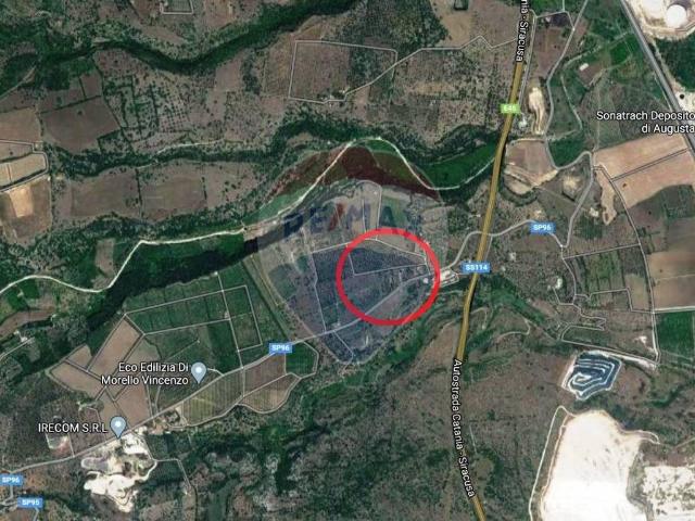 Terreno in vendita a Augusta, Sicilia