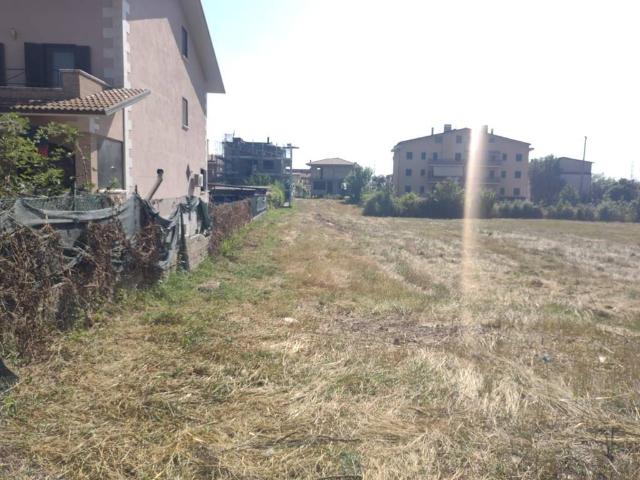 Terreno in vendita a Avezzano, Abruzzo