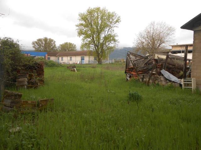 Terreno in vendita a Avezzano, Abruzzo