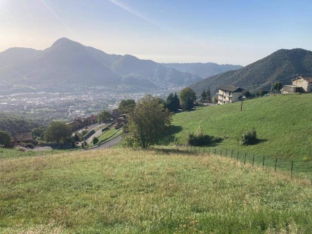 Terreno in vendita a Aviatico, Lombardia