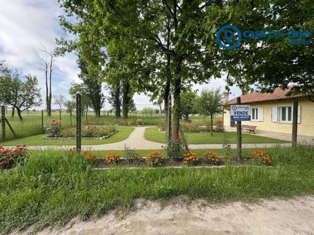 Terreno in vendita a Badia Polesine, Veneto