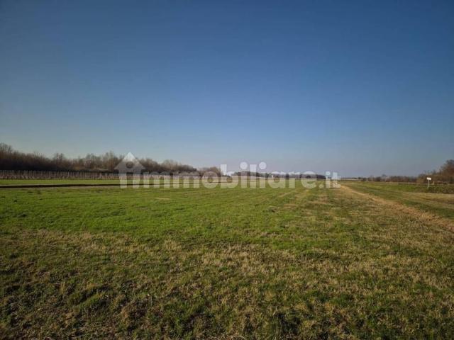 Terreno in vendita a Bagnaria Arsa, Friuli-Venezia Giulia
