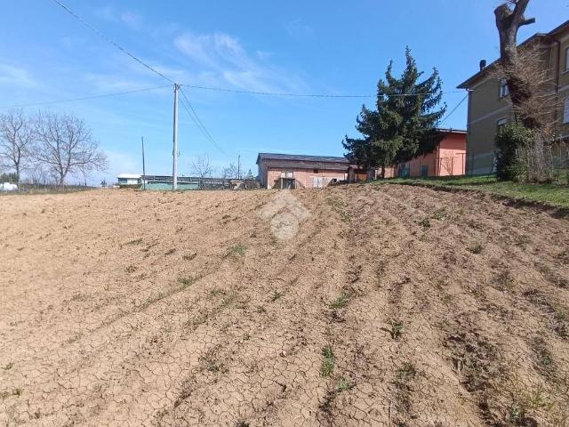 Terreno in vendita a Tresinaro - Secchia, Re