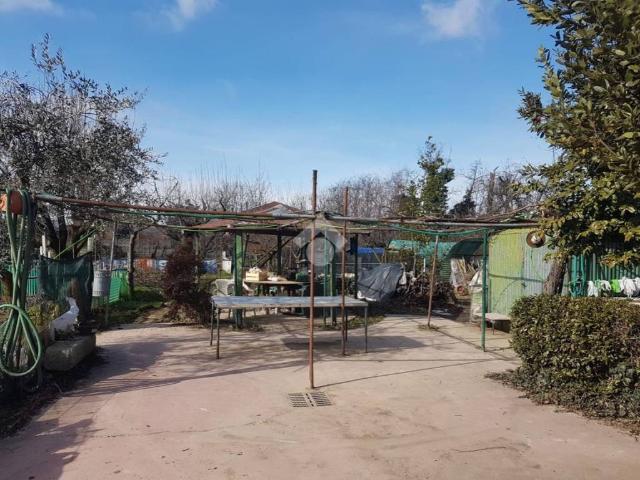 Terreno in vendita a Villaggio Gorizia, Baranzate