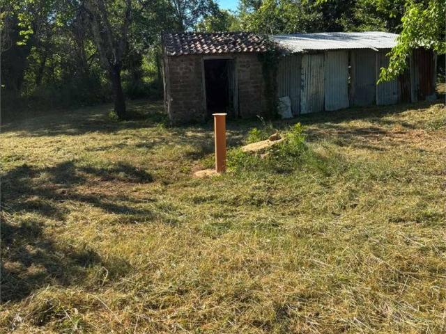 Terreno in vendita a Barbarano Romano, Lazio