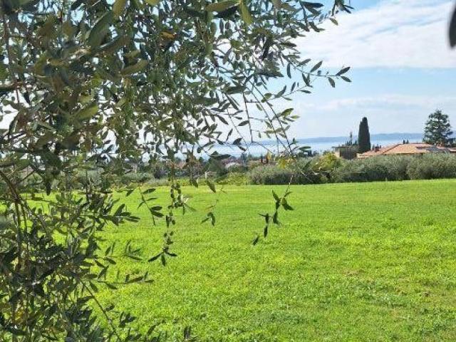 Terreno in vendita a Bardolino, Verona