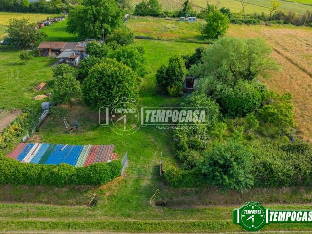 Terreno in vendita a Bareggio, Lombardia