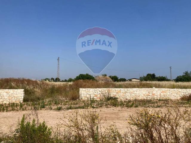 Terreno in vendita a Municipio 2, Puglia
