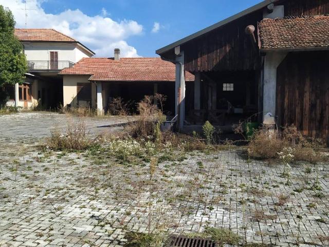 Terreno in vendita a San Feriolo, Barzanò