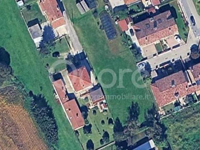 Terreno in vendita a Basiliano, Friuli-Venezia Giulia
