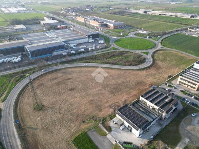 Terreno in vendita a Bassano Bresciano, Lombardia
