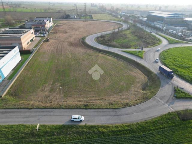 Terreno in vendita a Bassano Bresciano, Lombardia