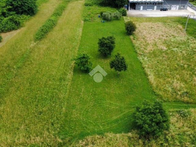 Terreno in vendita a Bassano Del Grappa, Veneto