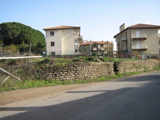 Terreno in vendita a Bassano Romano, Lazio