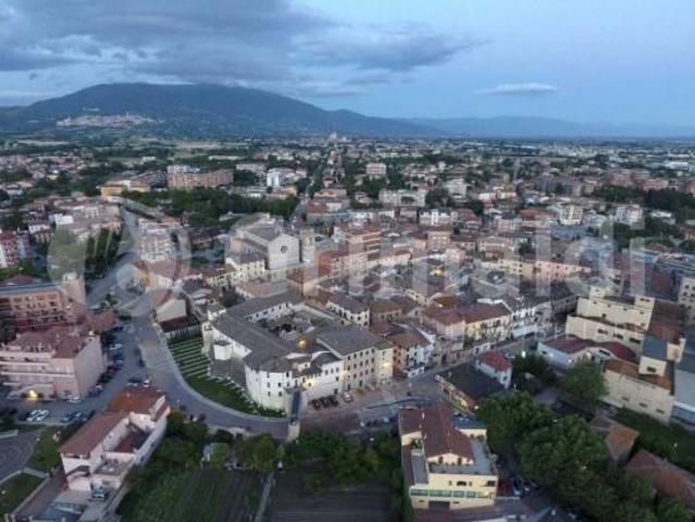 Terreno in vendita a Santa Lucia, Bastia Umbra