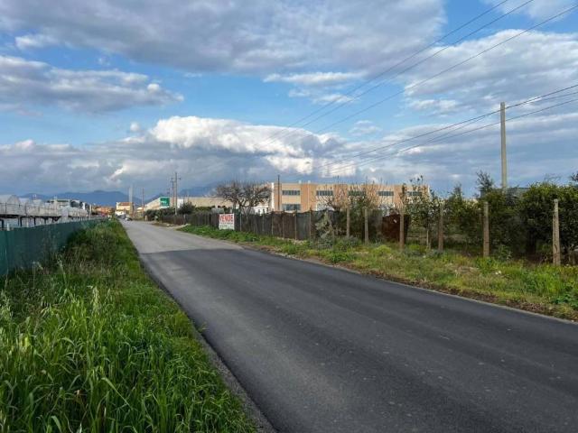 Terreno in vendita a Olevano Sul Tusciano, Campania