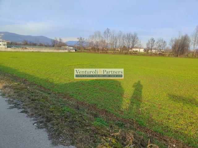 Terreno in vendita a Bedizzole, Lombardia