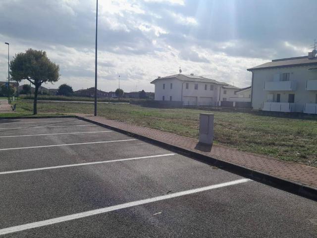 Terreno in vendita a Belfiore, Veneto