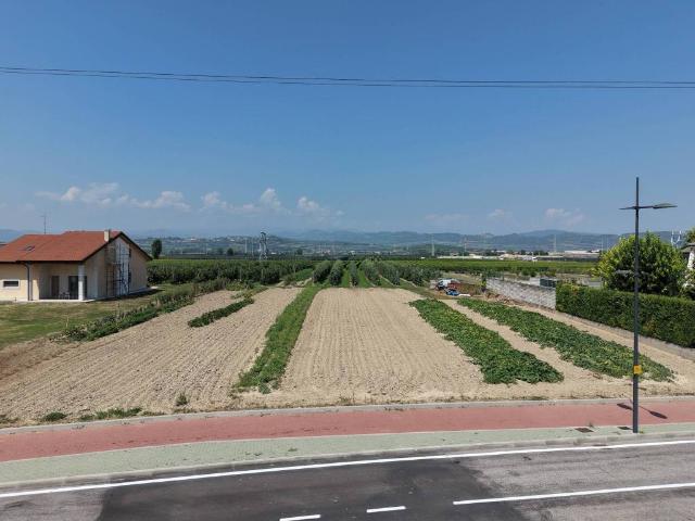 Terreno in vendita a Belfiore, Veneto