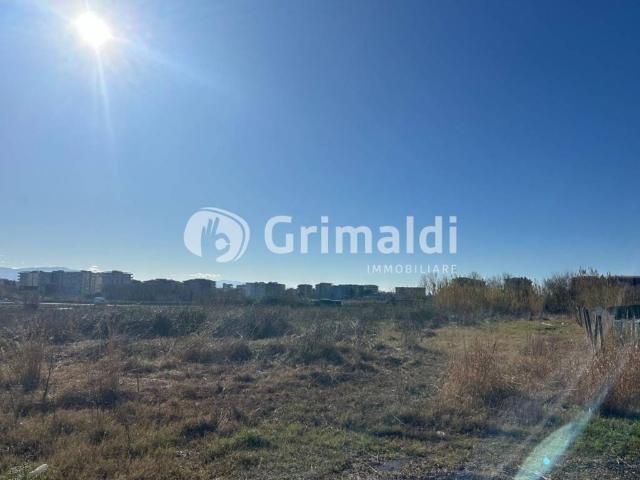 Terreno in vendita a Bellizzi, Campania