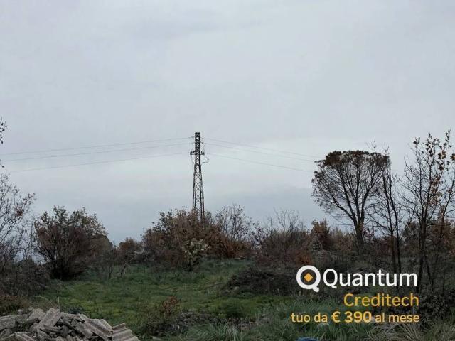 Terreno in vendita a Belpasso, Sicilia