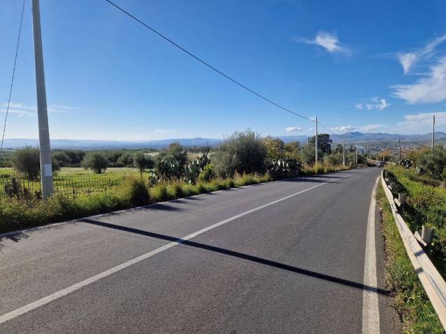 Terreno in vendita a Belpasso, Sicilia