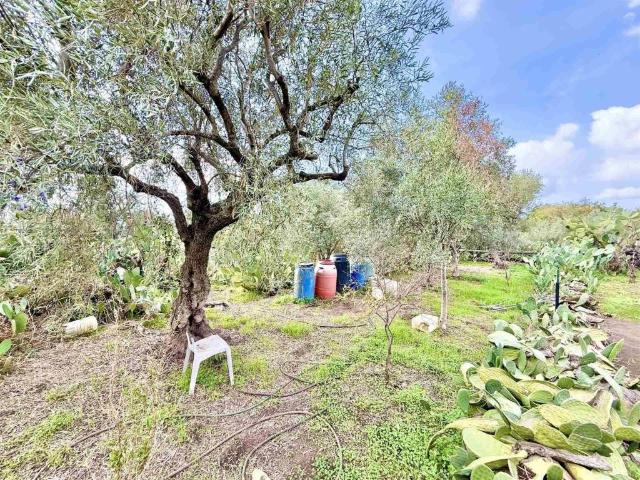 Terreno in vendita a Villaggio del Pino, Belpasso