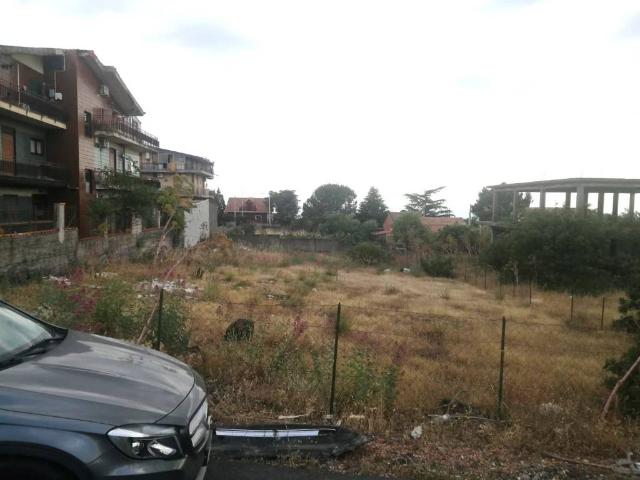 Terreno in vendita a Belpasso, Sicilia
