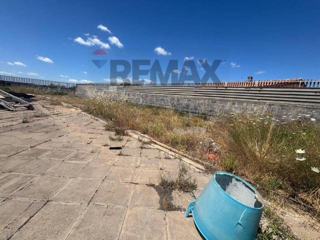 Terreno in vendita a Belpasso, Sicilia