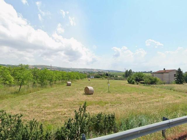 Terreno in vendita a Zona Industriale Olivola Sud, Benevento